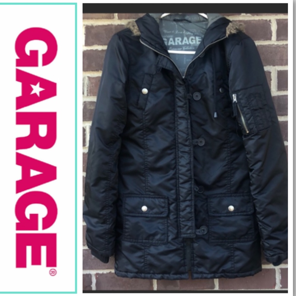 Garage winter coat black with brown faux fur